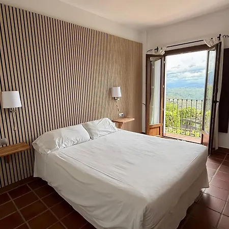 Hotel Cerro De Hijar 3*