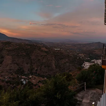 Cerro De Hijar Hotel