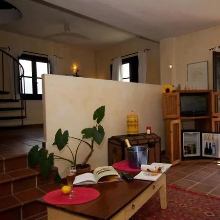 Cerro De Hijar Hotel