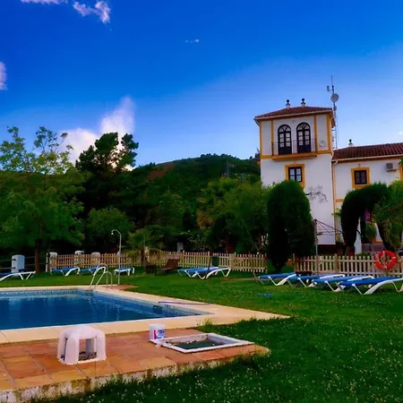 فندق Cerro De Hijar 3*